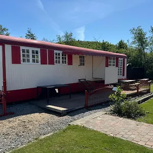 Unik Cirkusvogn I Feriehus